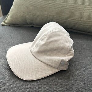 Lululemon running hat